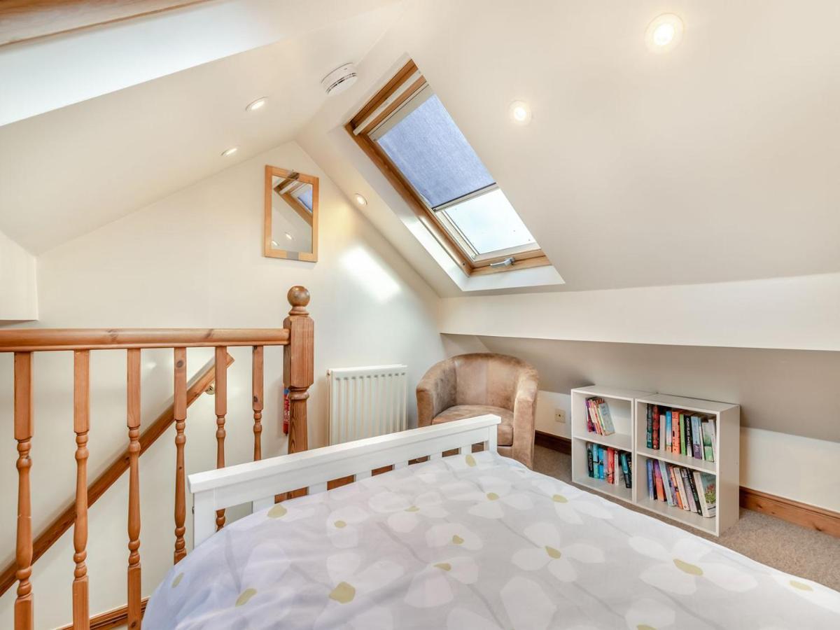 Daisy Cottage Лийк Екстериор снимка